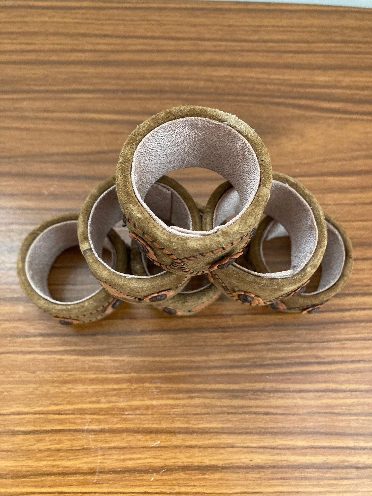 Leather napkin rings, Vintage 1960s leather napkin rings, retro napkin rings, floral napkin rings