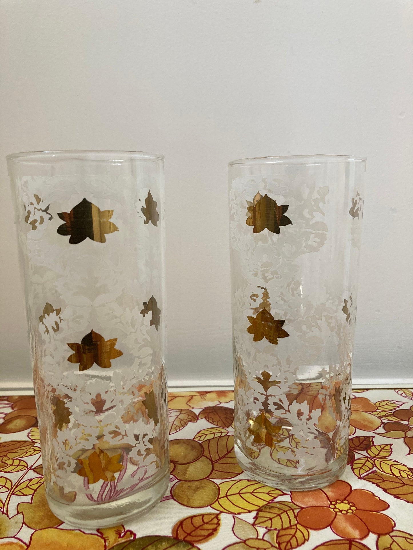 Vintage highball glasses, 1950s tall tumblers, Tom Collins glasses, gold foliage glasses