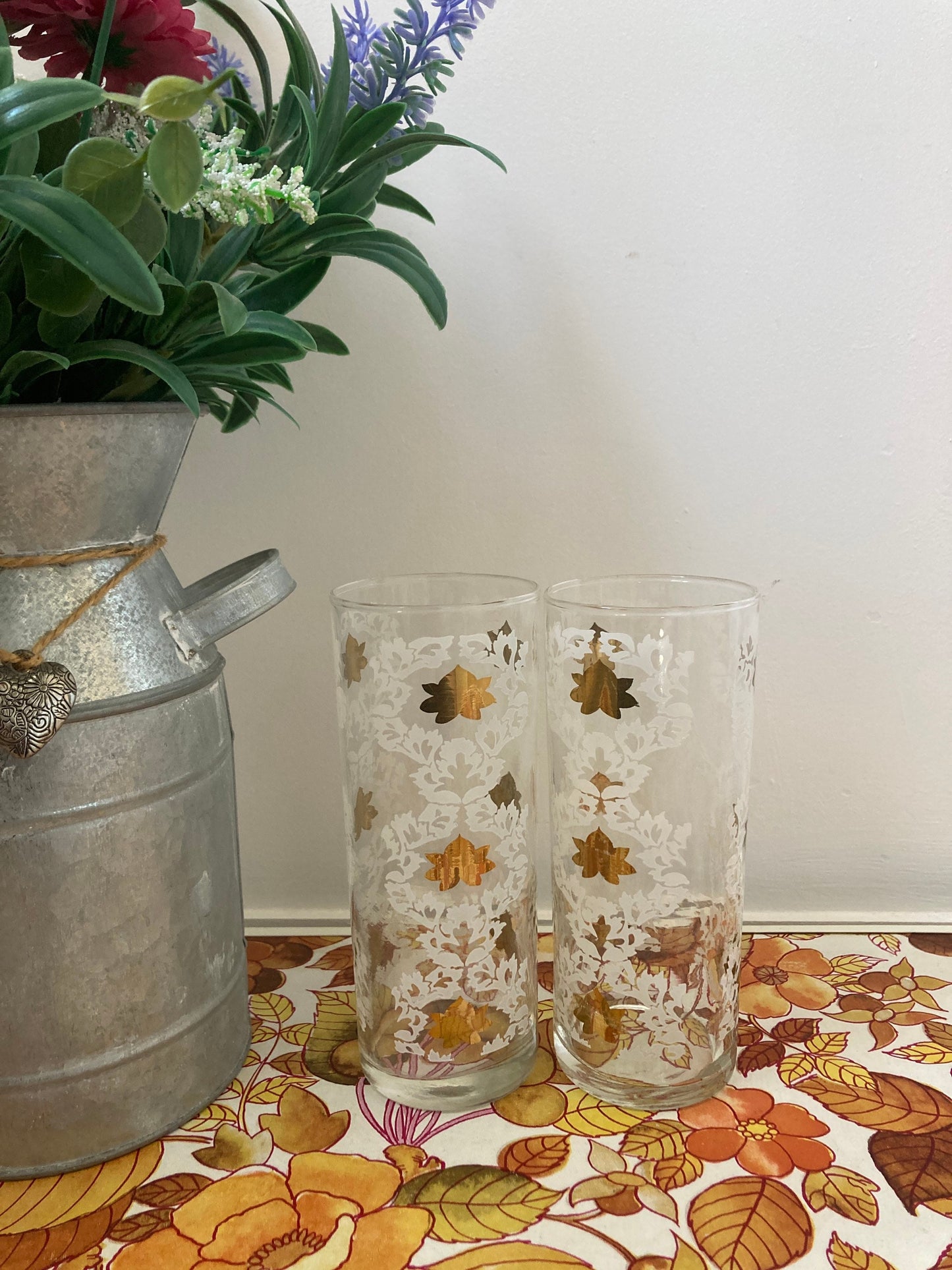 Vintage highball glasses, 1950s tall tumblers, Tom Collins glasses, gold foliage glasses