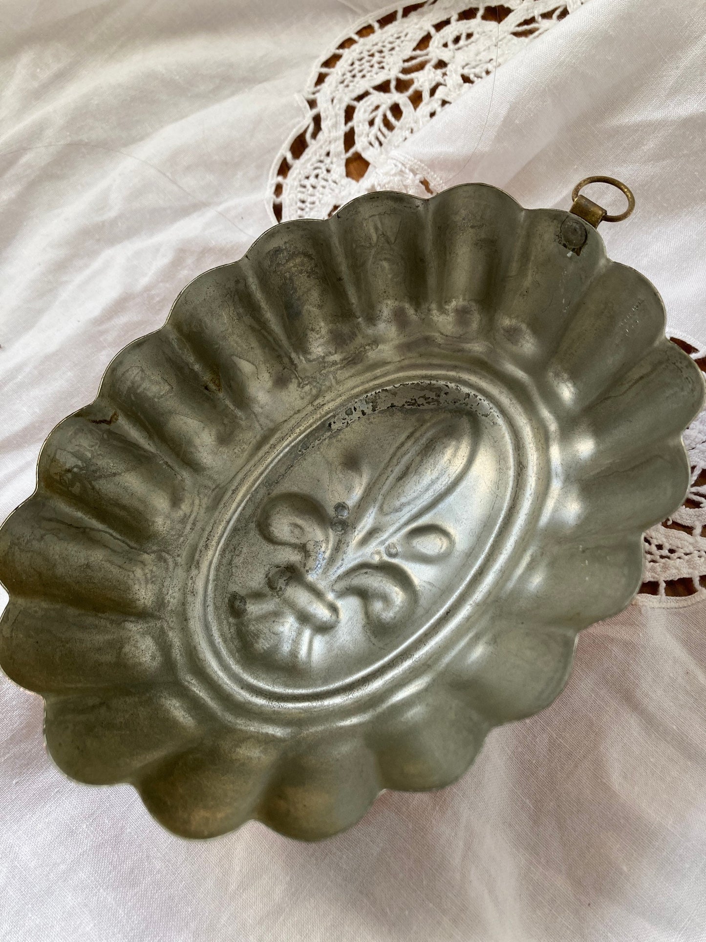 Vintage copper jelly mould, vintage Fleur de Lis jelly mould, Tagus Portugal Copper