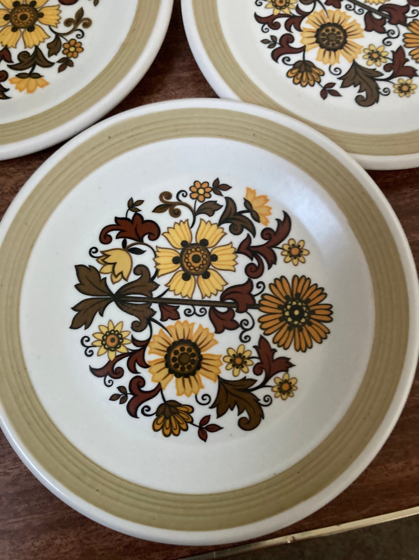 Palissy Mid Century side plates, Palissy Tiffany plates, retro plates, palissy 1970s