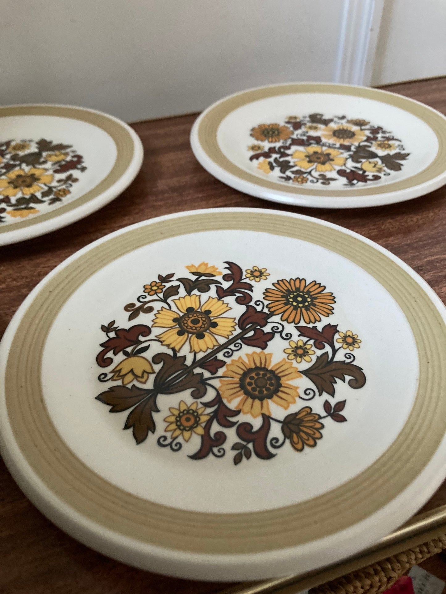 Palissy Mid Century side plates, Palissy Tiffany plates, retro plates, palissy 1970s