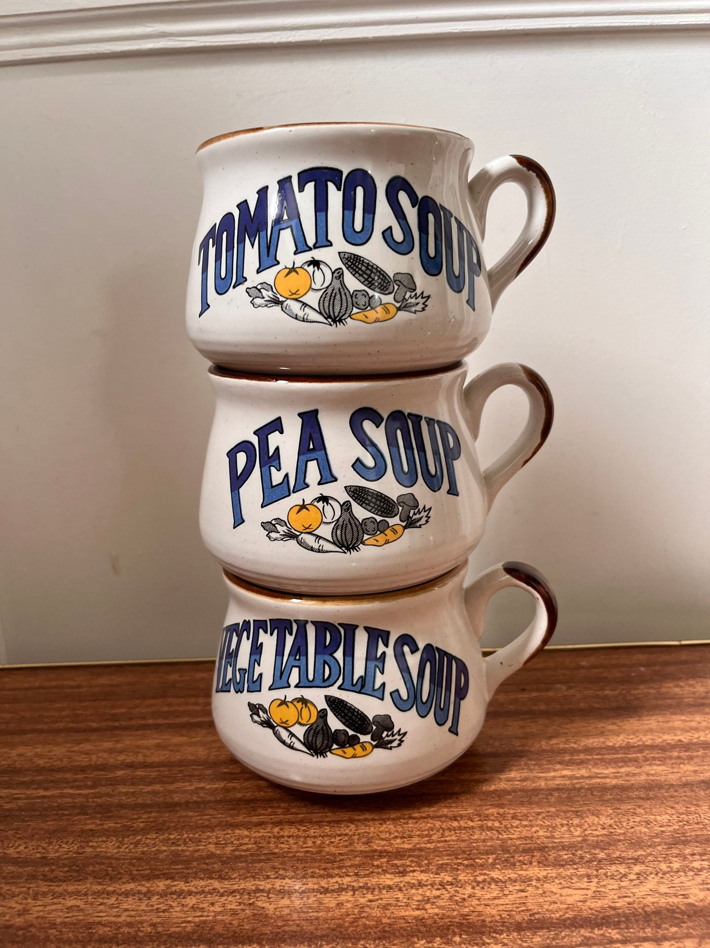 Vintage Soup Mug, retro soup mug, pea soup mug, vegetable soup mug, tomato soup mug