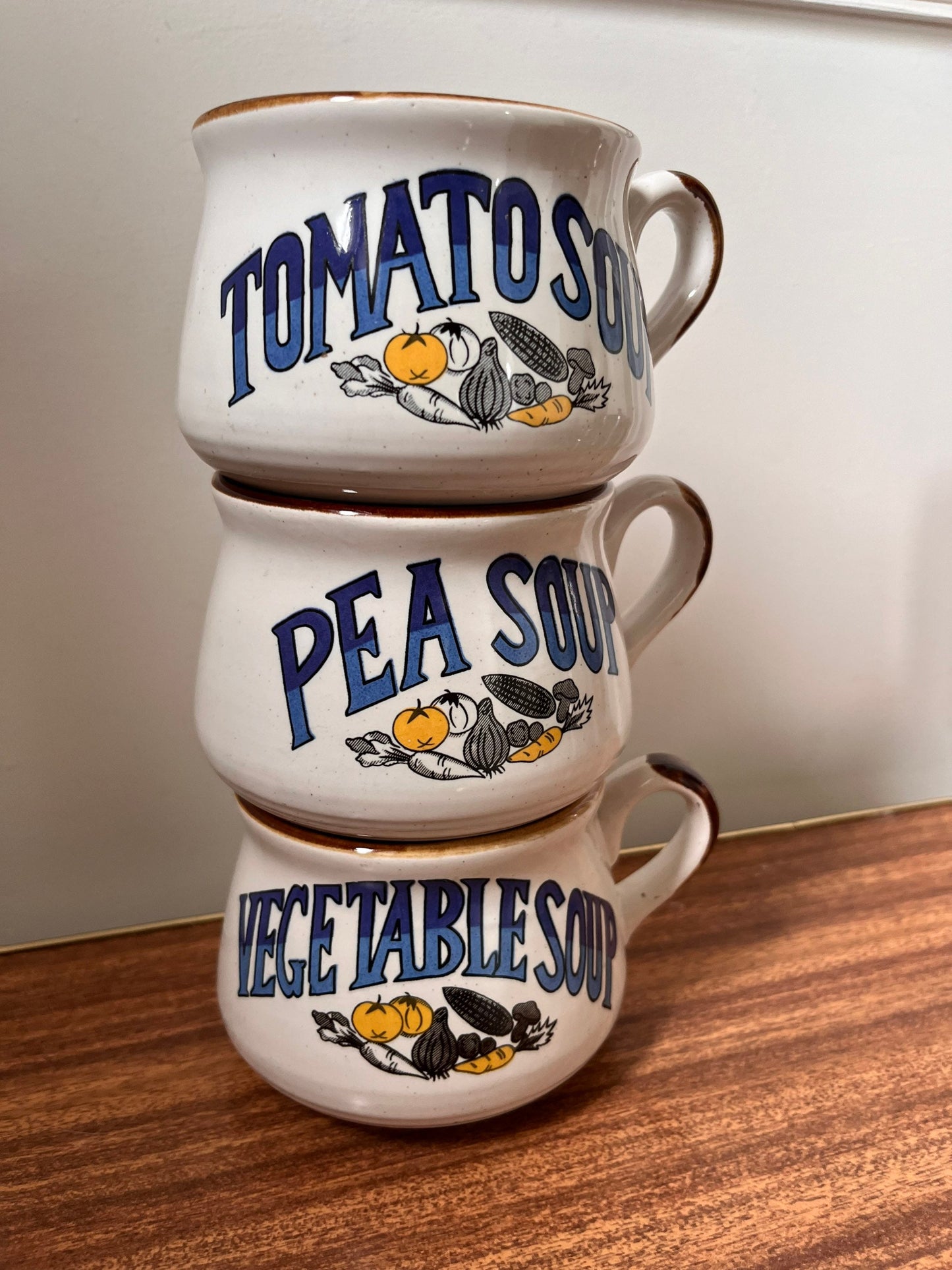 Vintage Soup Mug, retro soup mug, pea soup mug, vegetable soup mug, tomato soup mug