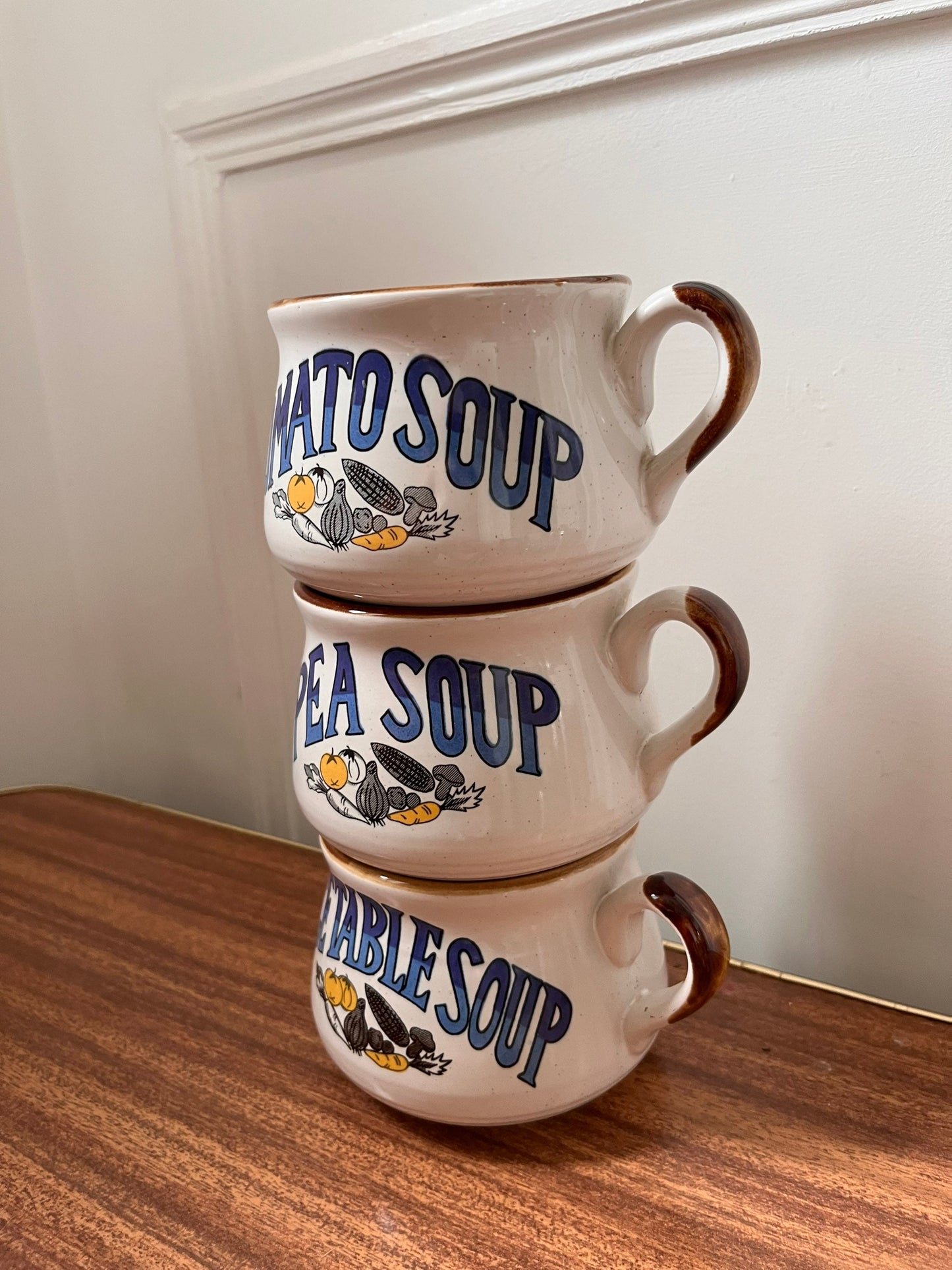 Vintage Soup Mug, retro soup mug, pea soup mug, vegetable soup mug, tomato soup mug