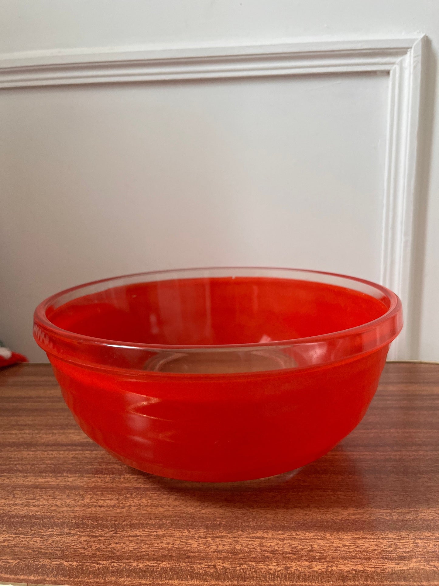 Vintage Pyrex Large Serving Bowl, vintage  red Bowl, 1960s original pyrex, vintage  Salad Bowl